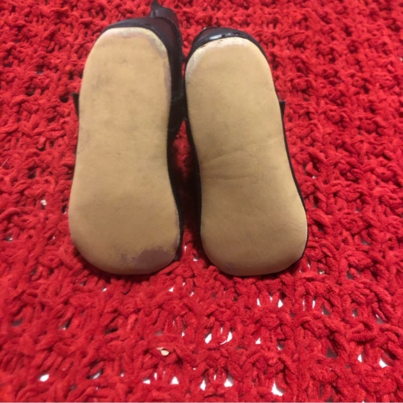 Old Navy baby boots - Picture 4 of 5